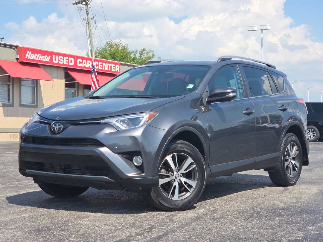 2018 Toyota Rav4 Xle - Image 2