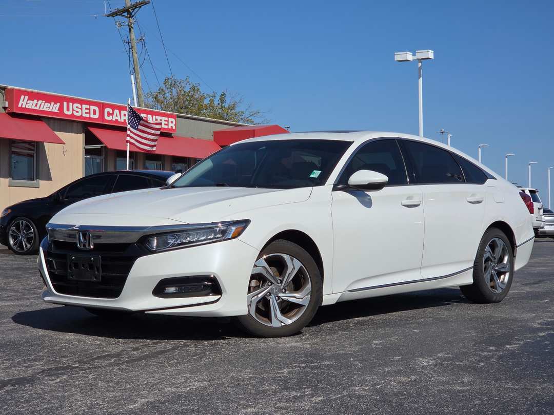 2018 Honda Accord ExL - Image 2