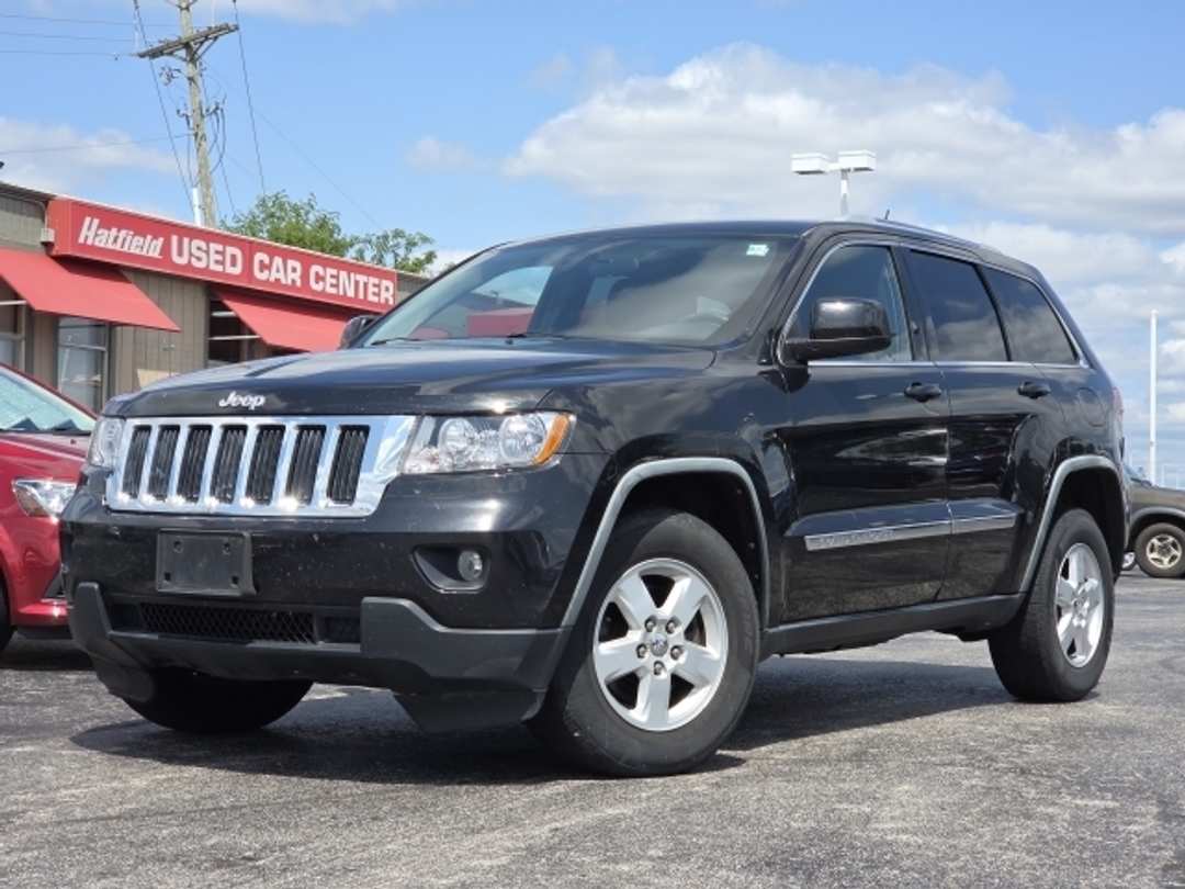 2012 Jeep Grand Cherokee Laredo - Image 2