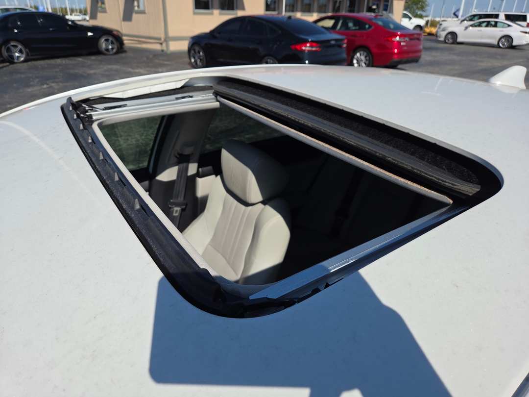 2018 Honda Accord ExL - Image 3