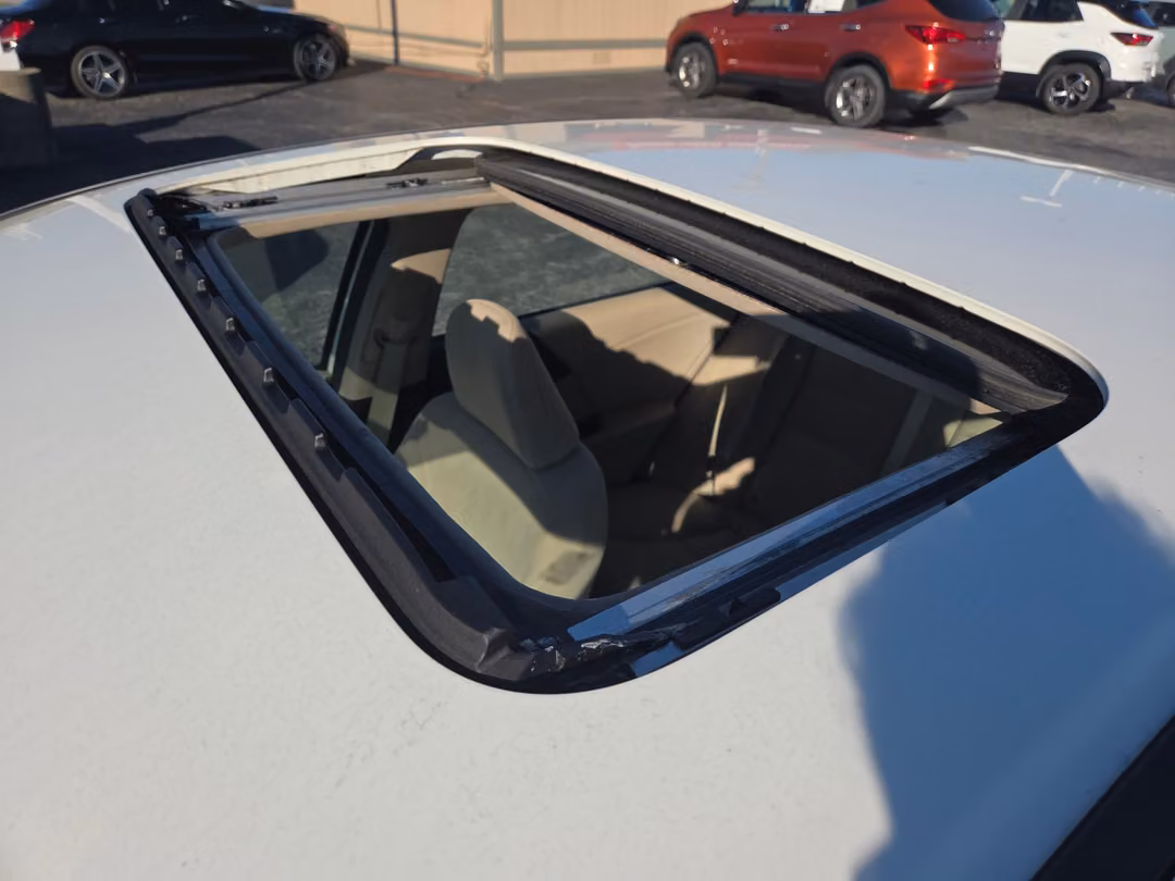 2014 Honda Accord EX - Image 3