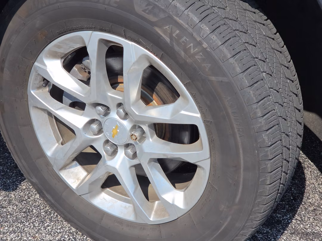 2019 Chevrolet Traverse 3Lt - Image 3