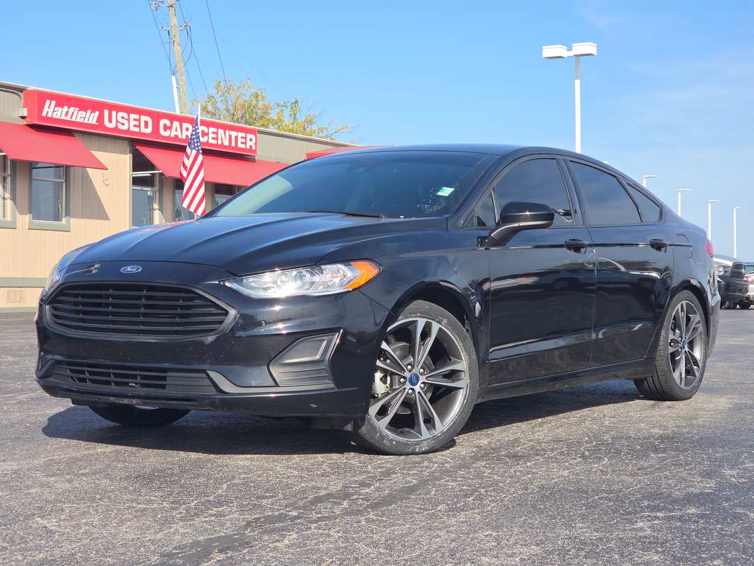 2020 Ford Fusion Se - Image 2